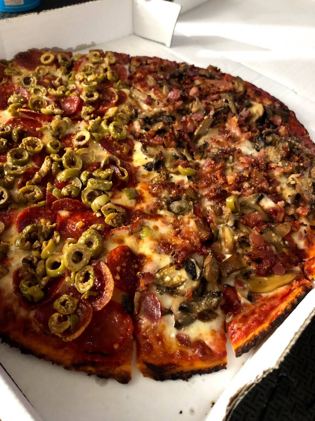 Katies Pizza | restaurant | 78 N Hamilton Rd # 4, Gahanna, OH 43230, USA | 6144717576 OR +1 614-471-7576