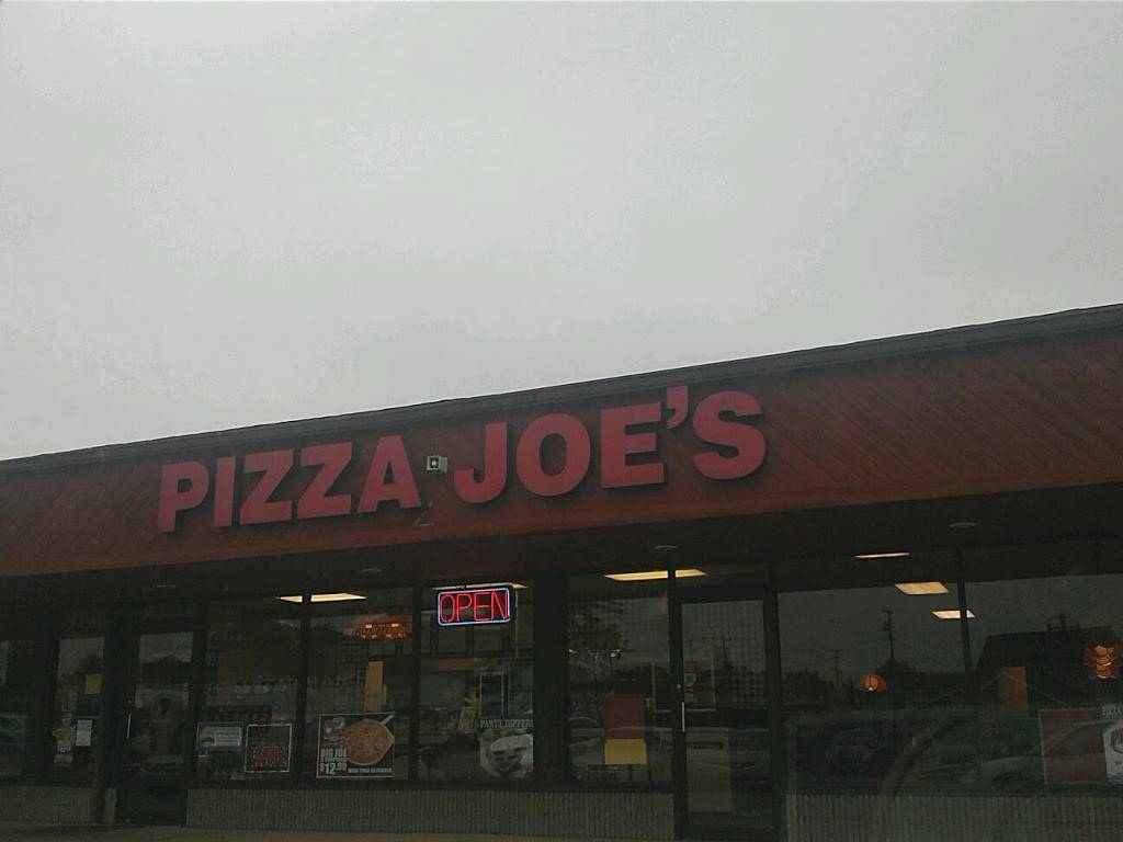 Pizza Joes | restaurant | Champion Plaza, 4437 Mahoning Ave, Warren, OH 44483, USA | 3308477244 OR +1 330-847-7244
