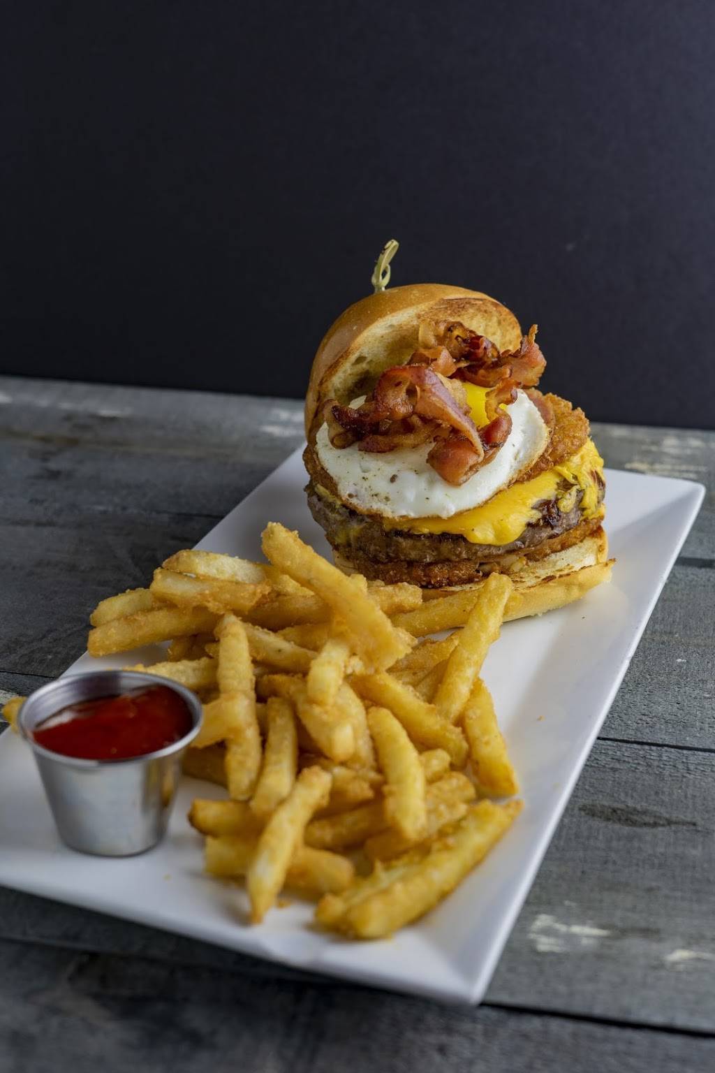 Madd Hatter Hoboken | restaurant | 221 Washington St, Hoboken, NJ 07030, USA | 2018501281 OR +1 201-850-1281