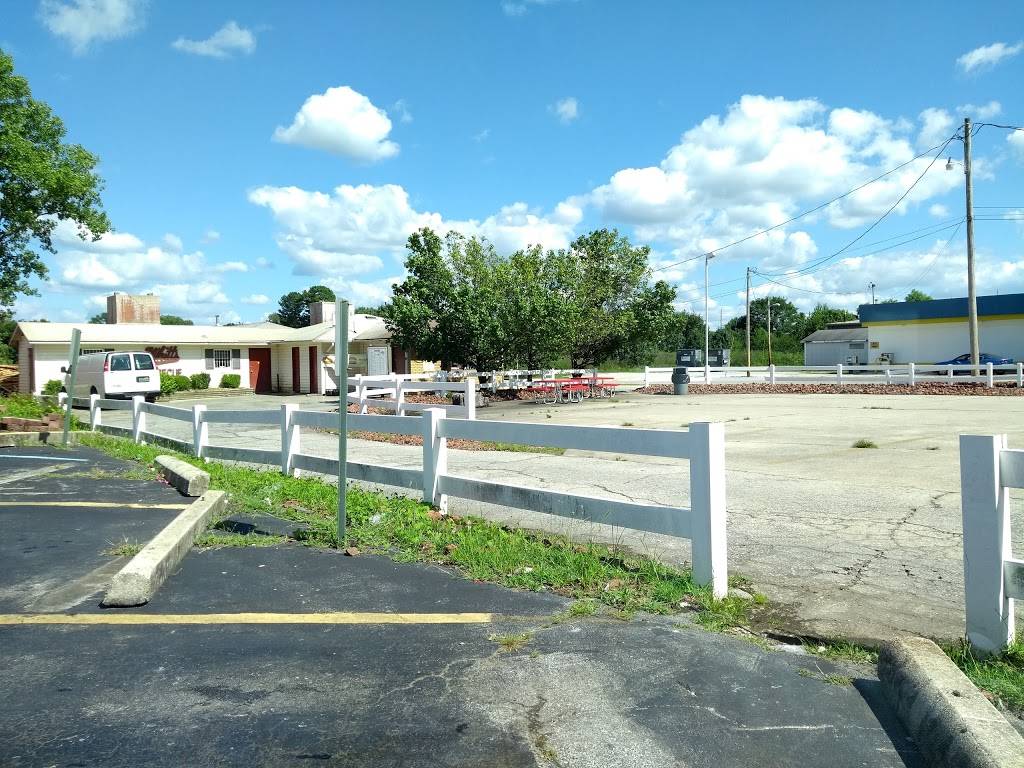 Whitts Barbecue | restaurant | 2532 Spring Ave SW, Decatur, AL 35601, USA | 2563502748 OR +1 256-350-2748