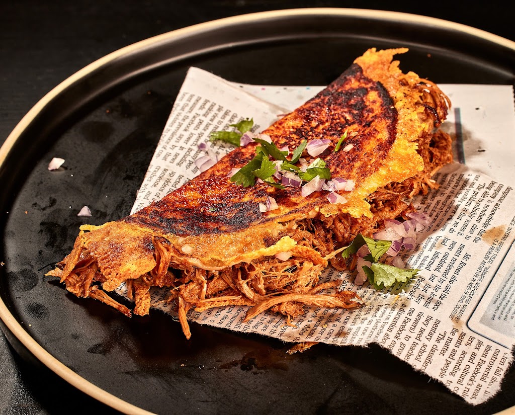 Cocina con Flow | restaurant | 10697 SW 56th St, Miami, FL 33165, USA | 7867307302 OR +1 786-730-7302