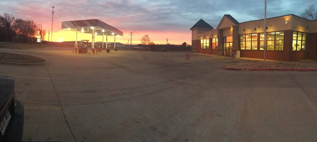 Highfill Mart | restaurant | 14939 AR-12, Gentry, AR 72734, USA | 4797365161 OR +1 479-736-5161