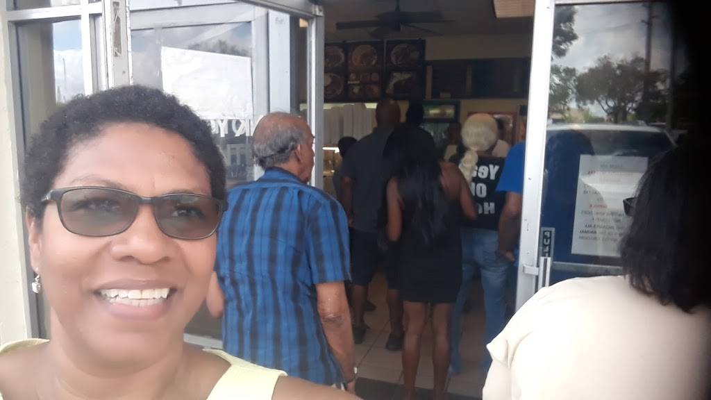 Hammonds Bakery | bakery | 17847 NW 27th Ave, Miami Gardens, FL 33056, USA | 3056249982 OR +1 305-624-9982