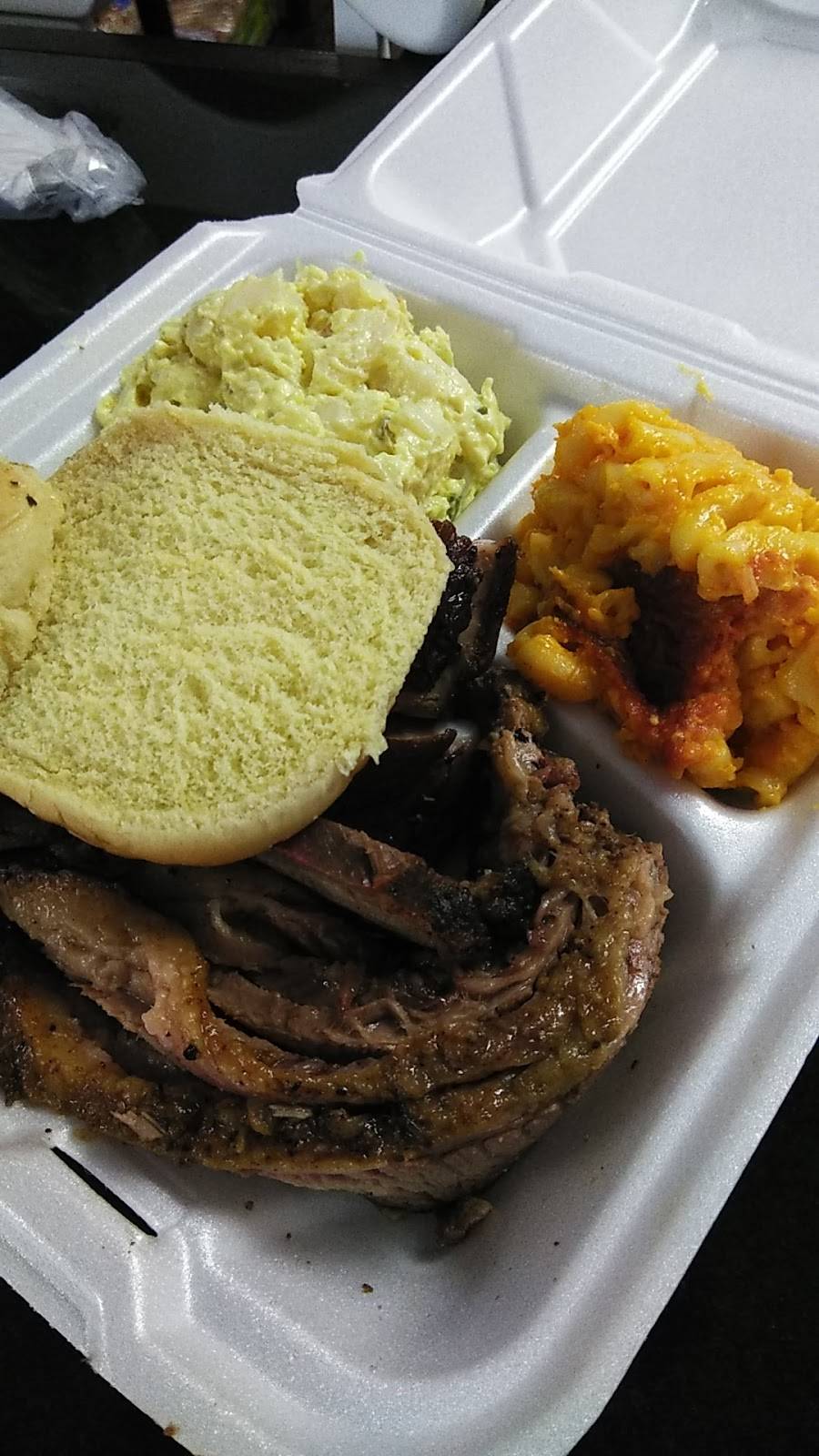 Perrys Original Roadside BBQ & Catering | restaurant | 936 42nd St, Sarasota, FL 34234, USA | 9413511445 OR +1 941-351-1445