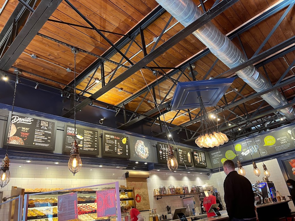 Donut Crazy New Haven | cafe | 290 York St, New Haven, CT 06511, USA | 2037454149 OR +1 203-745-4149