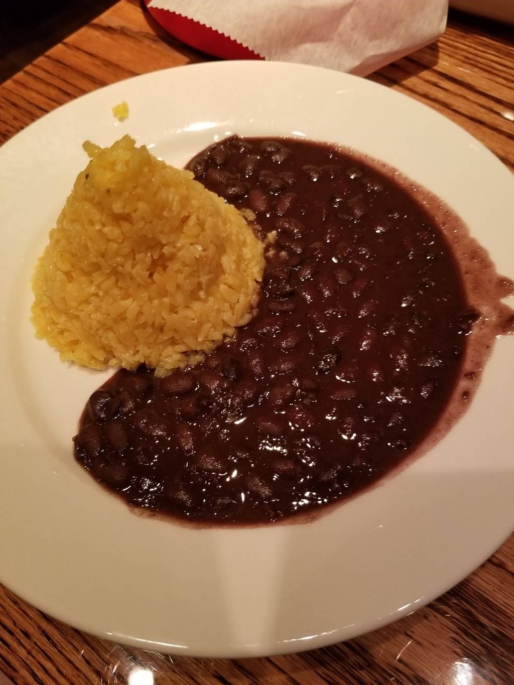 El Coyote | restaurant | 35 Lake Ave Ext, Danbury, CT 06811, USA | 2035467355 OR +1 203-546-7355