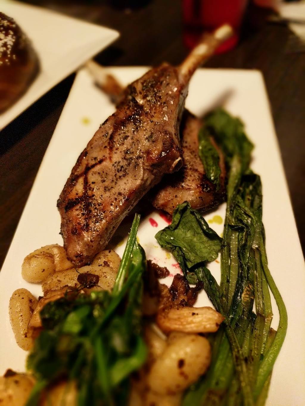 Underground Public House | restaurant | 717 S University Ave, Carbondale, IL 62901, USA | 6184901586 OR +1 618-490-1586