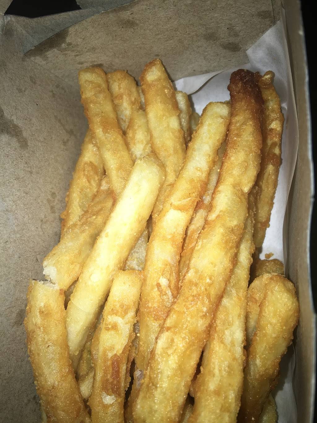 Maia Pizza and Broast | restaurant | 15 Ashby Field Rd #9, Brampton, ON L6X 0R3, Canada | 9054509595 OR +1 905-450-9595