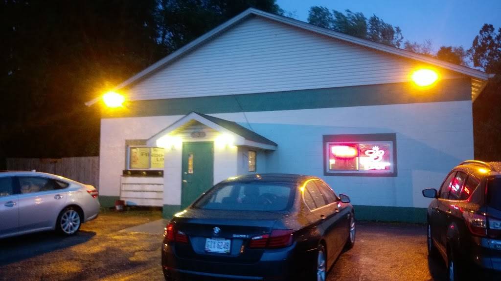 Finish Line Bar & Grille | restaurant | 6735 Center Rd, Lowellville, OH 44436, USA | 3305368150 OR +1 330-536-8150