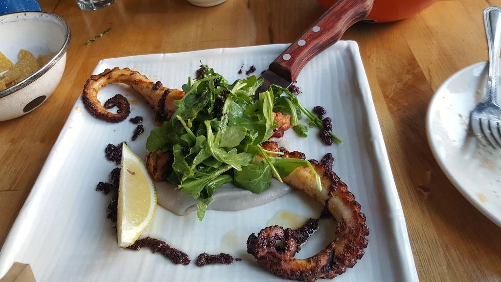 Loló | restaurant | 974 Valencia St, San Francisco, CA 94110, USA | 4156435656 OR +1 415-643-5656