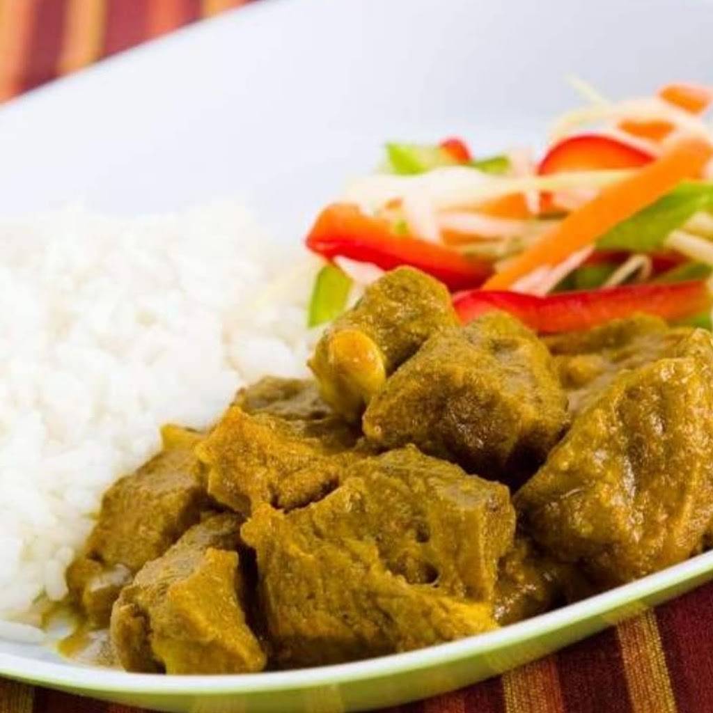 Love Birds Jerk Spot | restaurant | 6311 Silver Star Rd #20, Orlando, FL 32818, USA | 3212475214 OR +1 321-247-5214