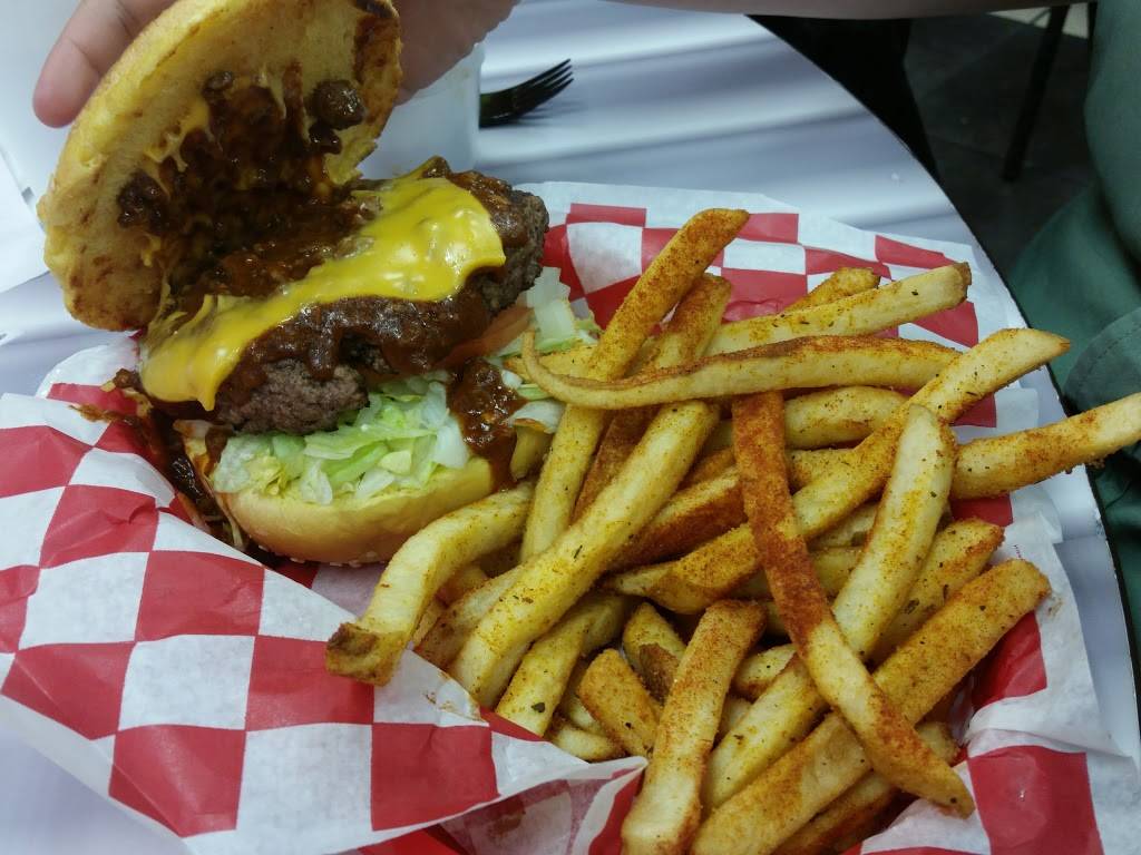Jax Burgers Fries & Shakes | restaurant | 12002 Shadow Creek Pkwy, Pearland, TX 77584, USA | 7134362201 OR +1 713-436-2201