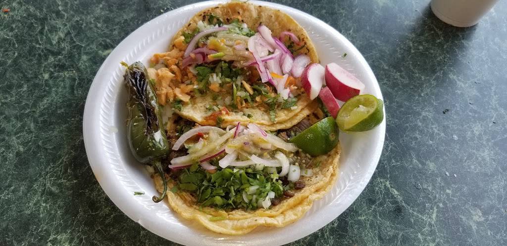 Primos Tacos | restaurant | 7641 Dix St, Detroit, MI 48209, USA | 3137291047 OR +1 313-729-1047