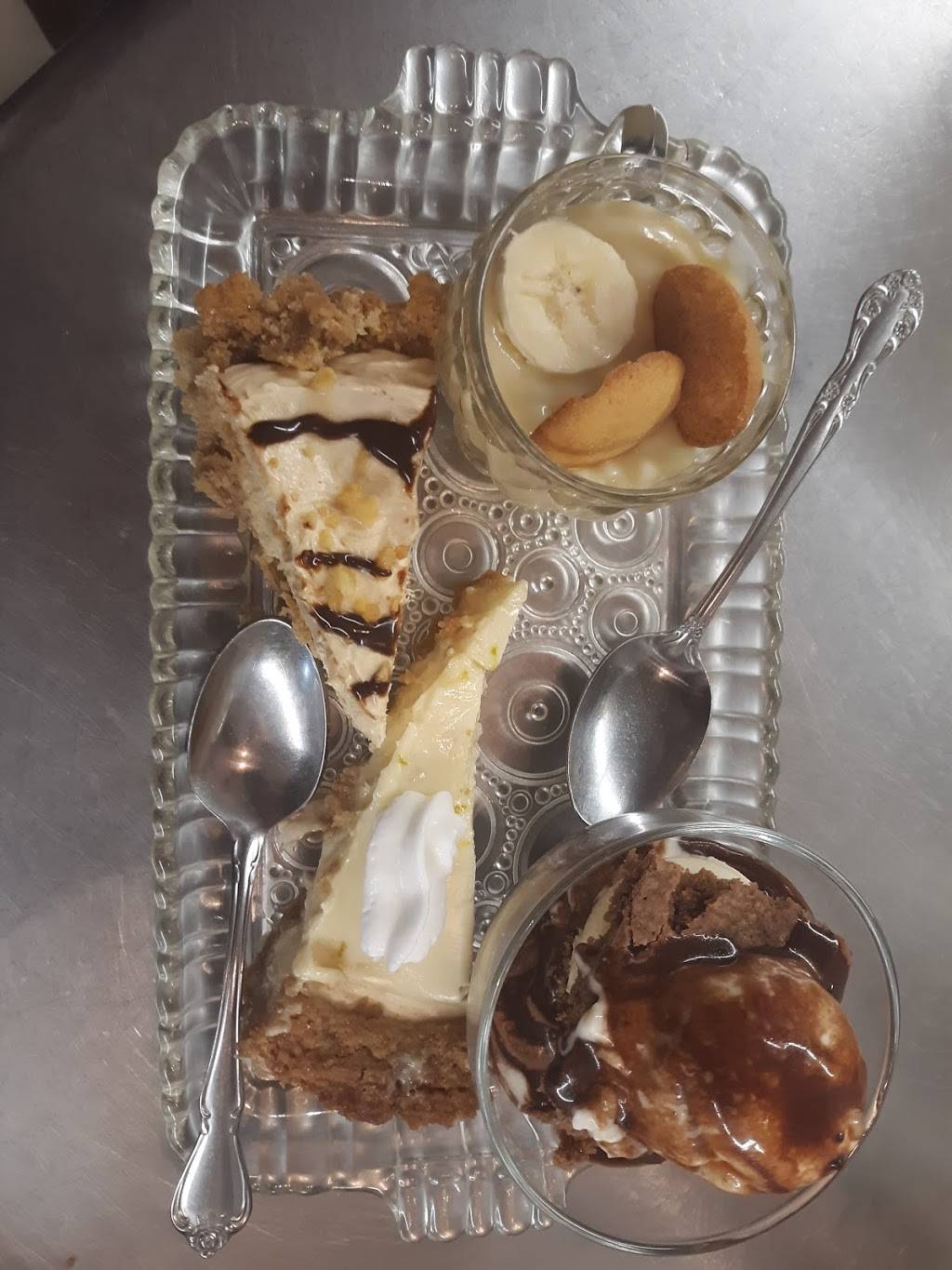 Old 23rd Restaurant | restaurant | 10030 Lick Creek Rd, Big Sandy, TN 38221, USA | 7315932385 OR +1 731-593-2385