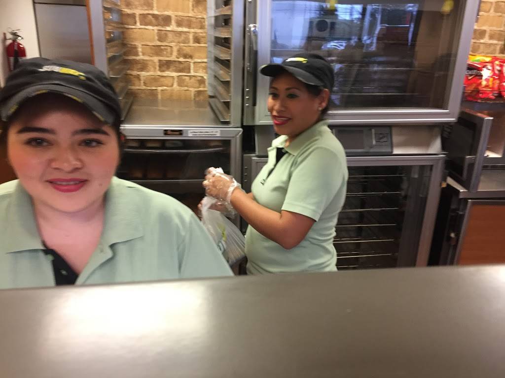 Subway Restaurants | restaurant | 905 Meridian Ave, San Jose, CA 95126, USA | 4082829991 OR +1 408-282-9991