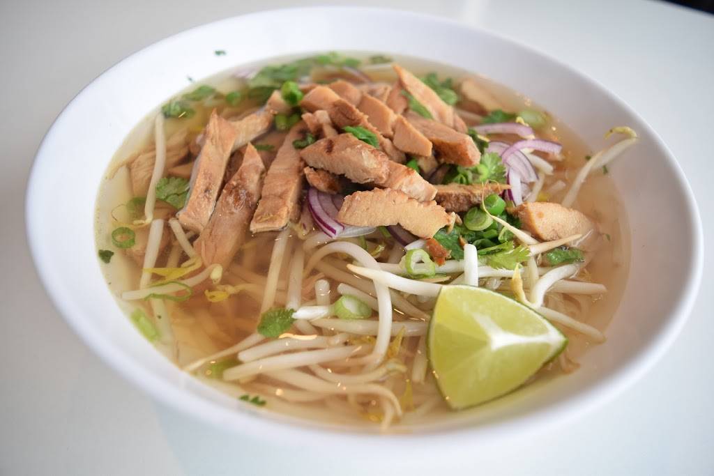 Soupe & Roll | restaurant | 5865 Rue Hochelaga, Montréal, QC H1N 1X2, Canada | 5142510808 OR +1 514-251-0808