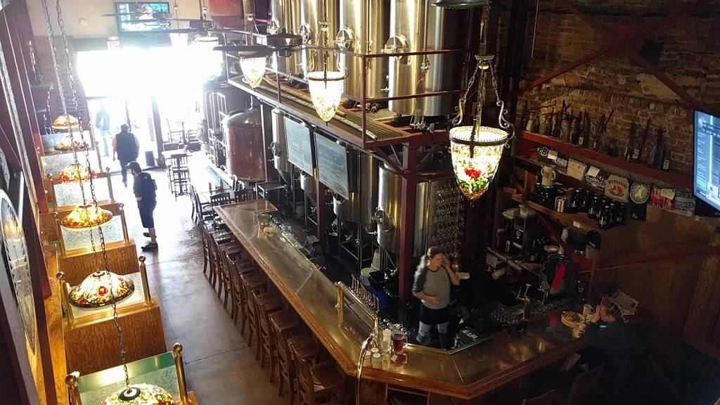 Brewbakers Brewing Co | restaurant | 219 E Main St, Visalia, CA 93291, USA | 5596272739 OR +1 559-627-2739