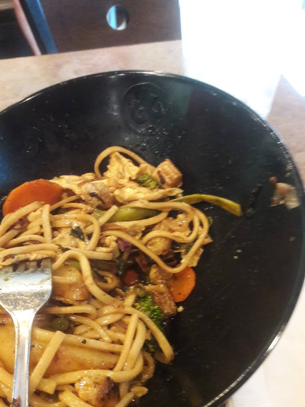 Genghis Grill | restaurant | 150 E Hwy 67 #100, Duncanville, TX 75137, USA | 9722965426 OR +1 972-296-5426