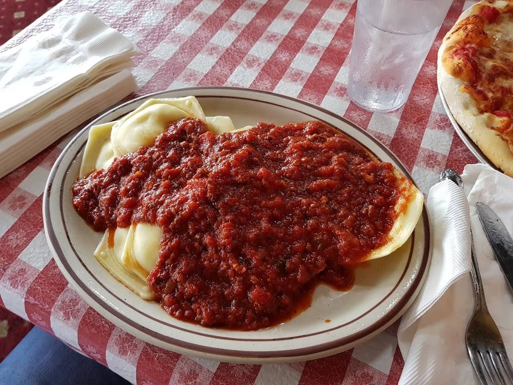 Filippis Pizza Grotto Little Italy | restaurant | 1747 India St, San Diego, CA 92101, USA | 6192325094 OR +1 619-232-5094