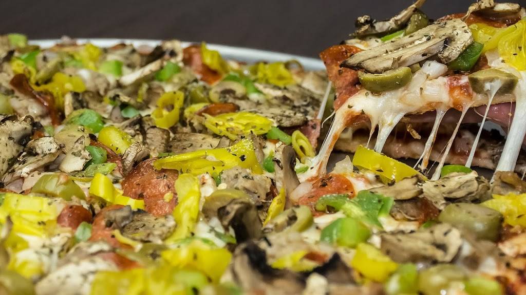 Monicals Pizza | restaurant | 609 E Jasper St, Paris, IL 61944, USA | 2174657684 OR +1 217-465-7684