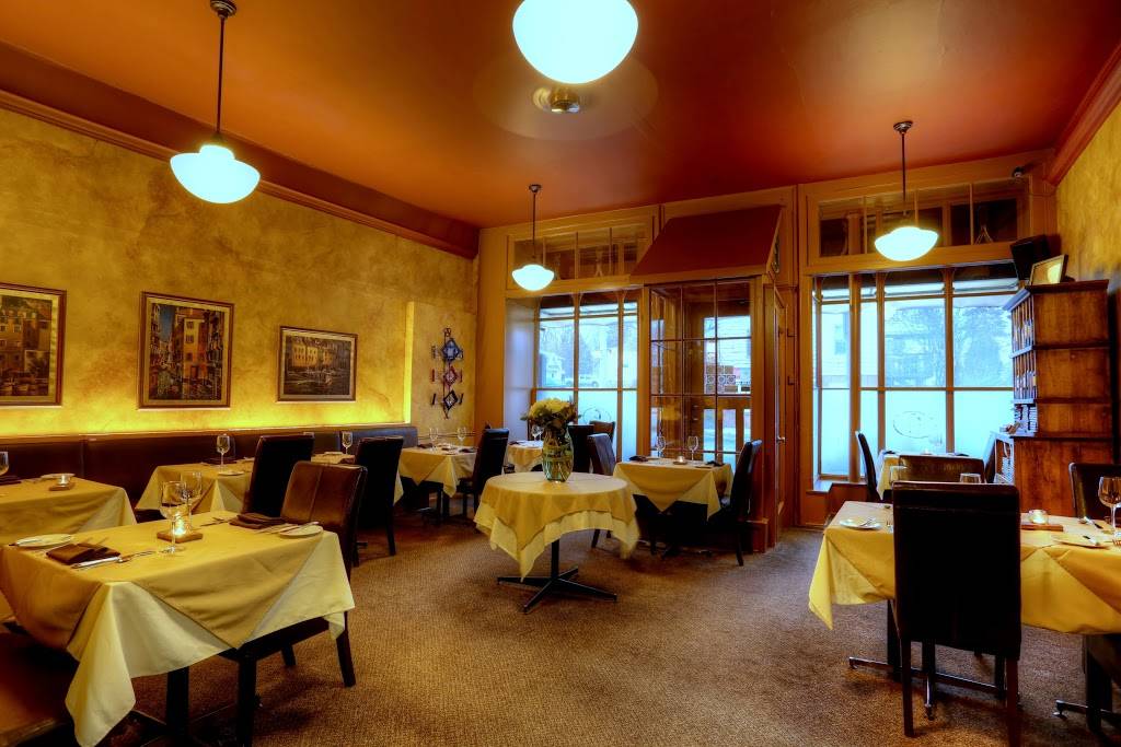 Envers Restaurant | restaurant | 42 Queen St, Morriston, ON N0B 2C0, Canada | 5198212852 OR +1 519-821-2852