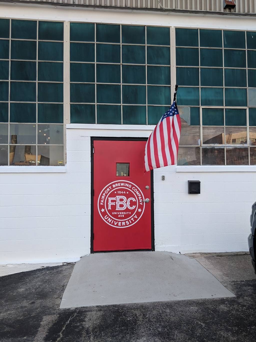 Fairport Brewing Company | restaurant | 1044 University Ave, Rochester, NY 14607, USA | 5854812237 OR +1 585-481-2237