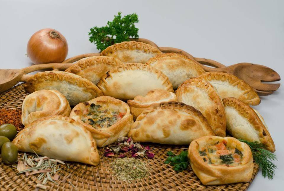 EMPANADUS | restaurant | 22 Calendar Avenue, La Grange, IL 60525, USA | 7084697252 OR +1 708-469-7252