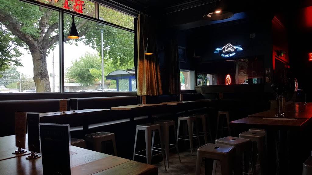 Breezy Town Pizza | restaurant | 4864 Beacon Ave S, Seattle, WA 98108, USA | 3128849527 OR +1 312-884-9527