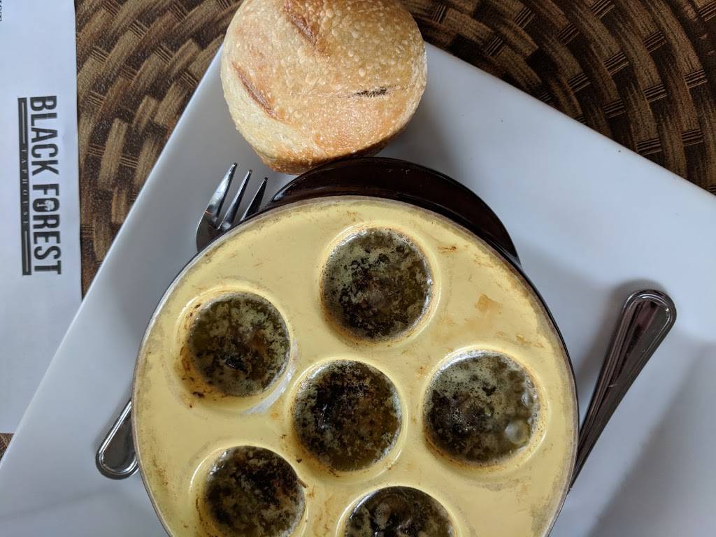 Black Forest Taphouse | restaurant | 2410 Pleasantville Rd, Fallston, MD 21047, USA | 4432996206 OR +1 443-299-6206