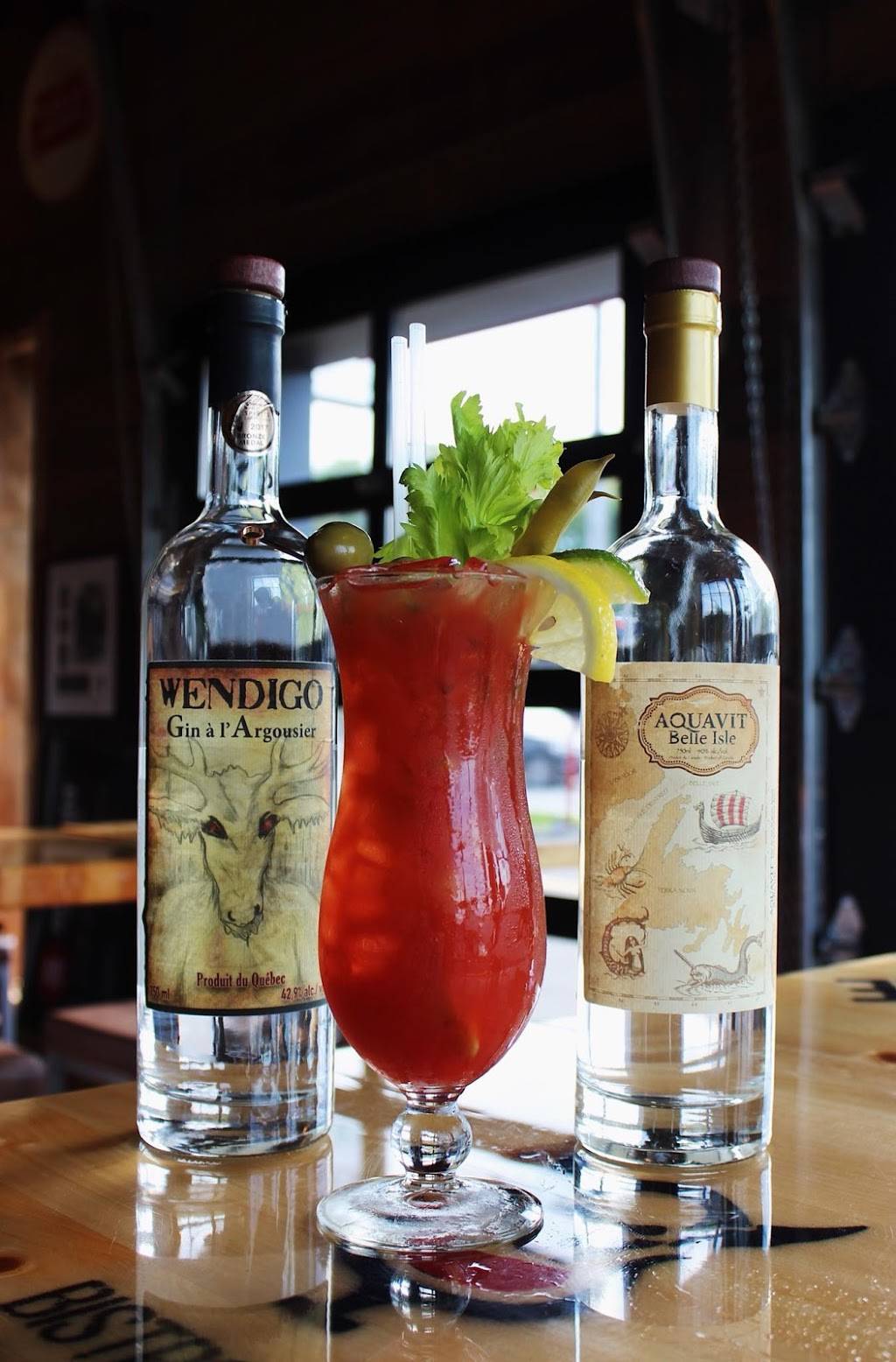 Bistro la Gargouille | restaurant | 556 Boulevard Saint-Joseph, Gatineau, QC J8Y 4A4, Canada | 8195257799 OR +1 819-525-7799