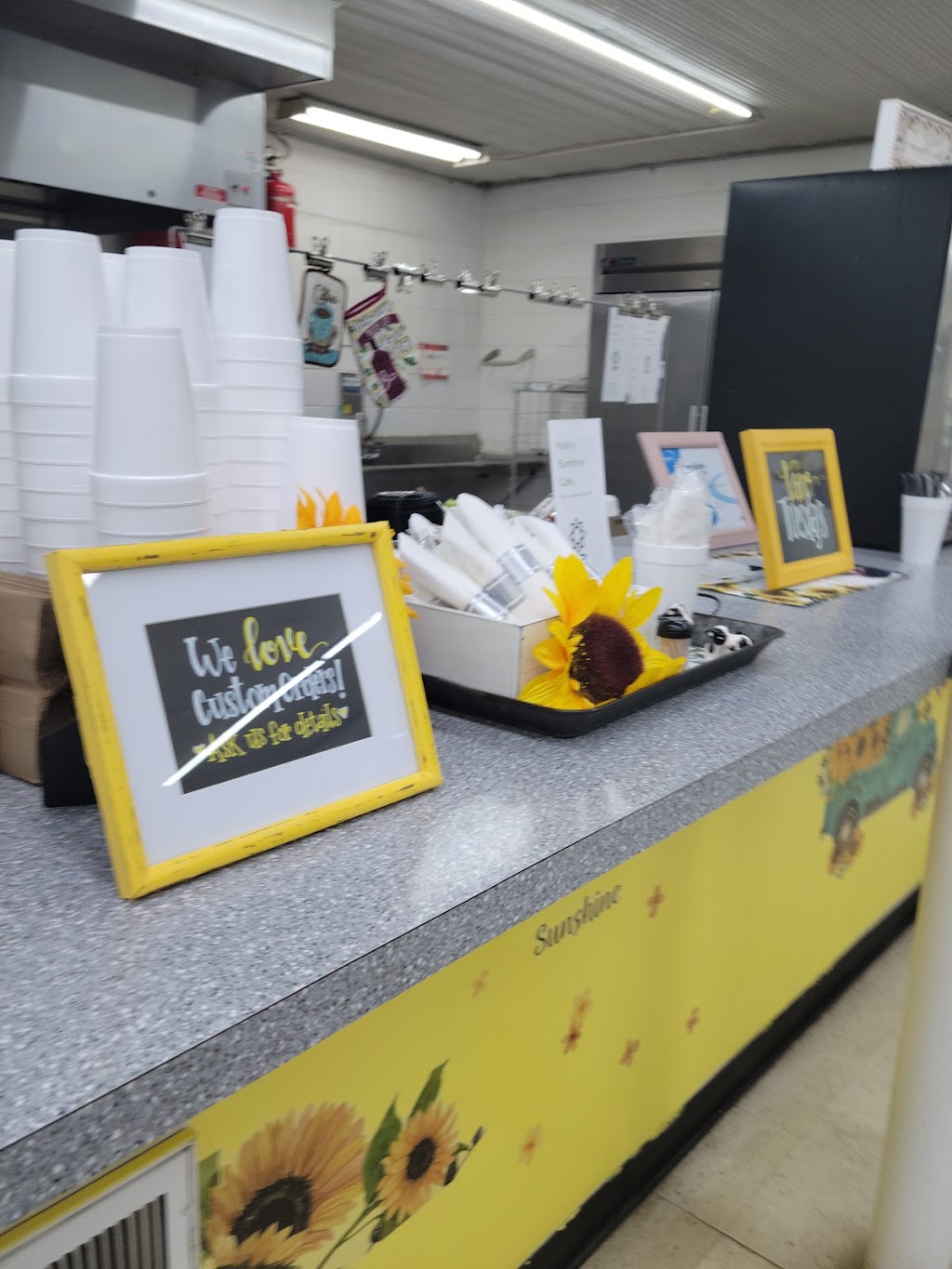 Kellys Sunshine Cafe | restaurant | 7065 NC-50, Benson, NC 27504, USA | 9192070800 OR +1 919-207-0800