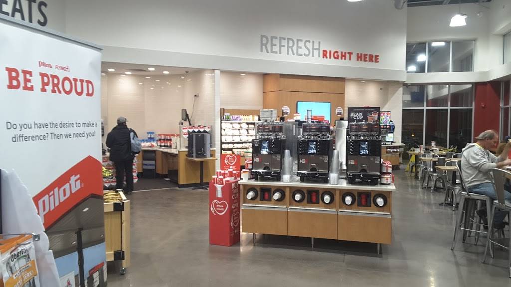 Pilot Travel Center | restaurant | 1050 IL-83, Bensenville, IL 60106, USA | 6305210218 OR +1 630-521-0218