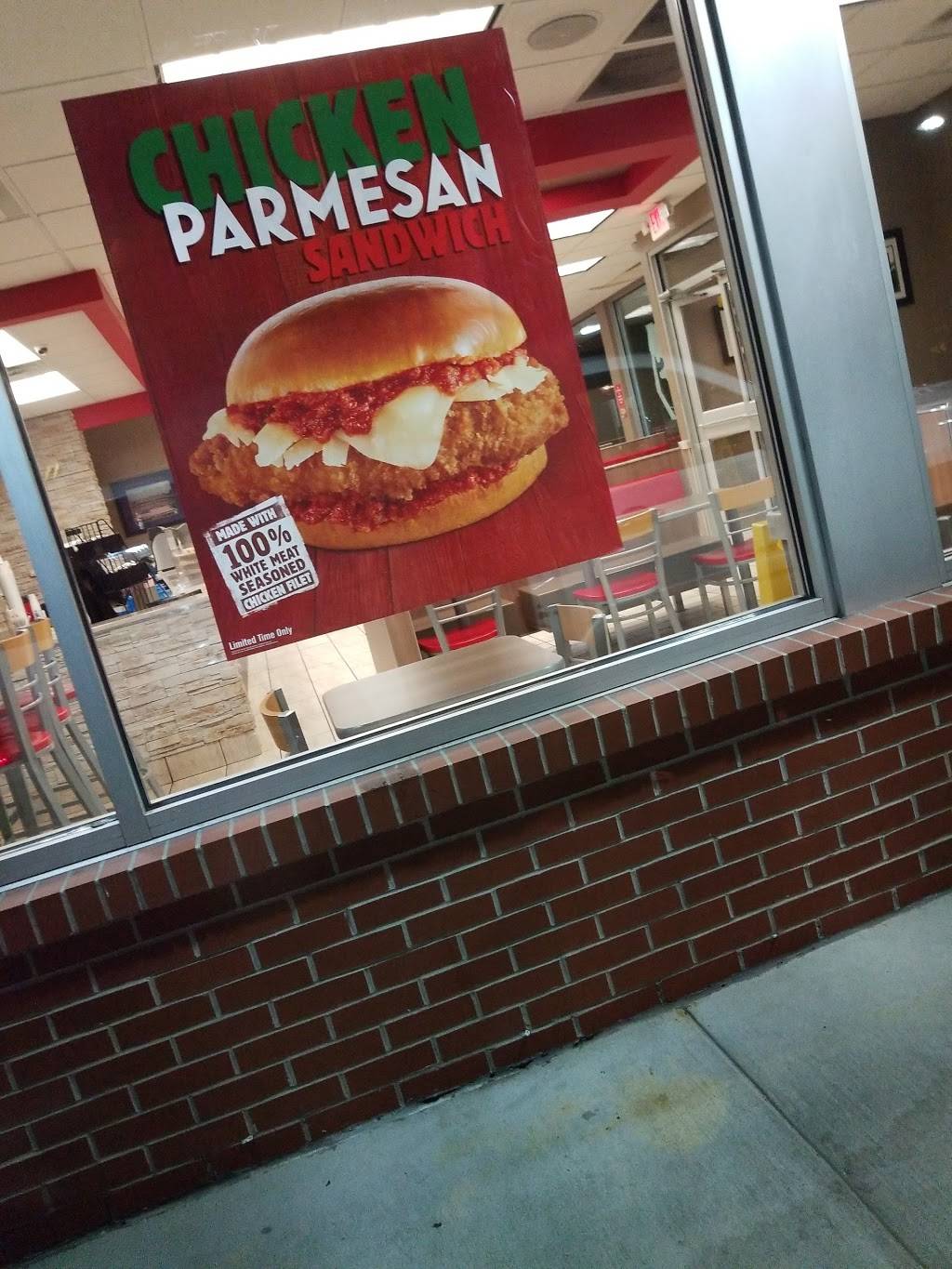 Burger King | restaurant | 4400 Reisterstown Rd, Baltimore, MD 21215, USA | 4105421945 OR +1 410-542-1945