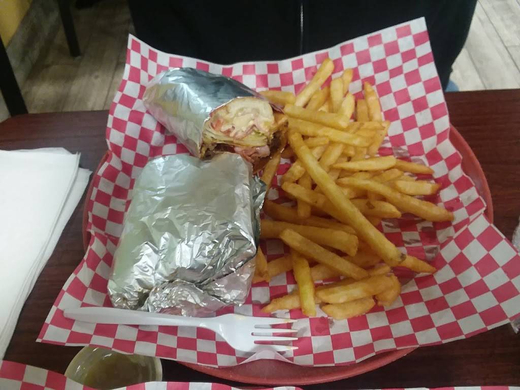 Las Meras Tortas | restaurant | 5661 Farm Pond Ln, Charlotte, NC 28212, USA | 7045630073 OR +1 704-563-0073