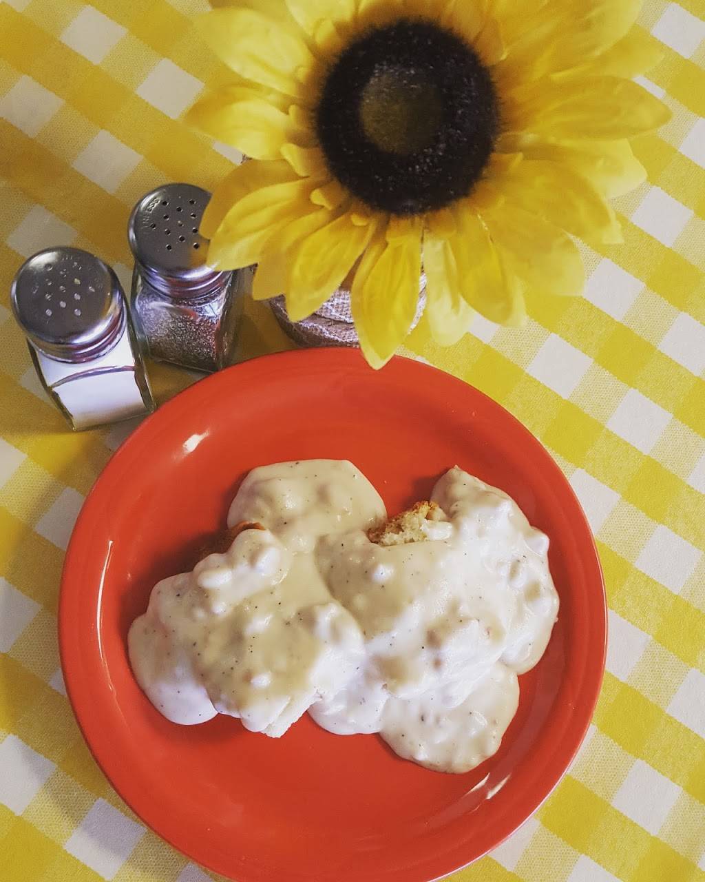 Keystone Diner | restaurant | 2344 E 53rd St, Indianapolis, IN 46220, USA | 3172552288 OR +1 317-255-2288