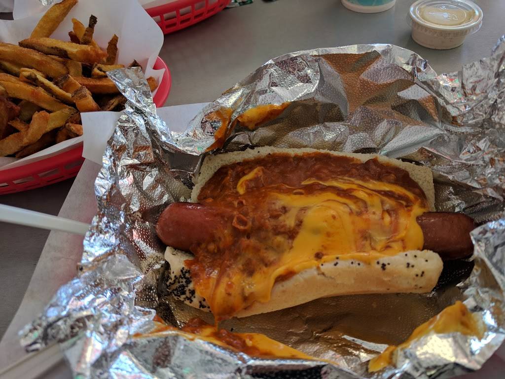 Midway Classic Malt Shop | restaurant | 3625 Midway Dr Suite B, San Diego, CA 92110, USA | 6192261600 OR +1 619-226-1600