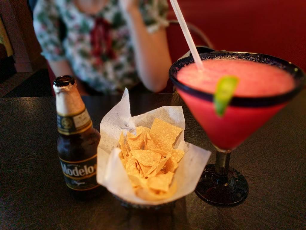 Chevys Fresh Mex | restaurant | 7401 Laguna Blvd Ste 100, Elk Grove, CA 95758, USA | 9166913400 OR +1 916-691-3400