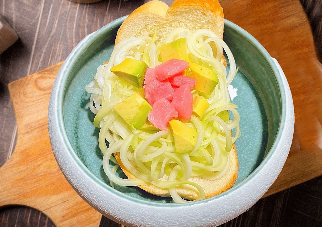 Main Sea Seafood | restaurant | 200 Main St, Huntington Beach, CA 92648, USA | 7144659007 OR +1 714-465-9007