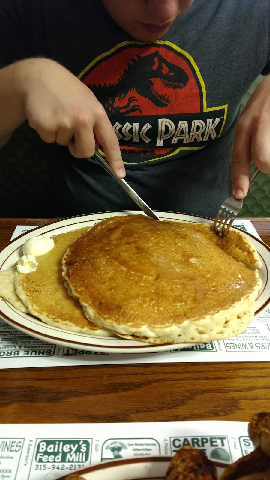 Slims | restaurant | 129 Main St, Boonville, NY 13309, USA | 3159425376 OR +1 315-942-5376