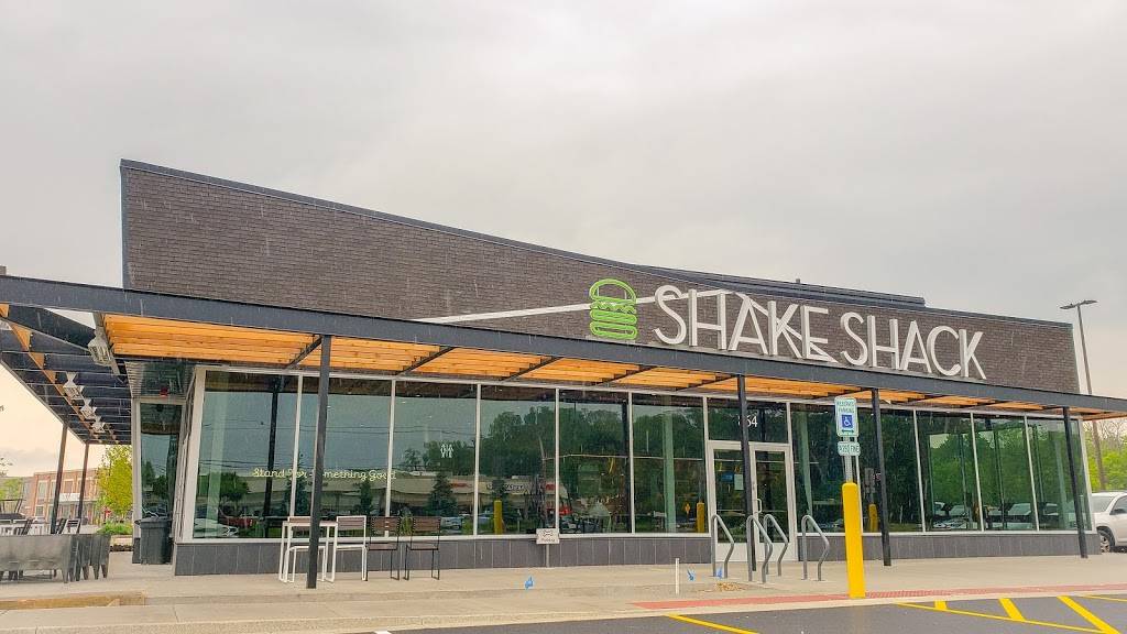Shake Shack | restaurant | 864 E Townline Rd, Vernon Hills, IL 60061, USA | 2242942010 OR +1 224-294-2010