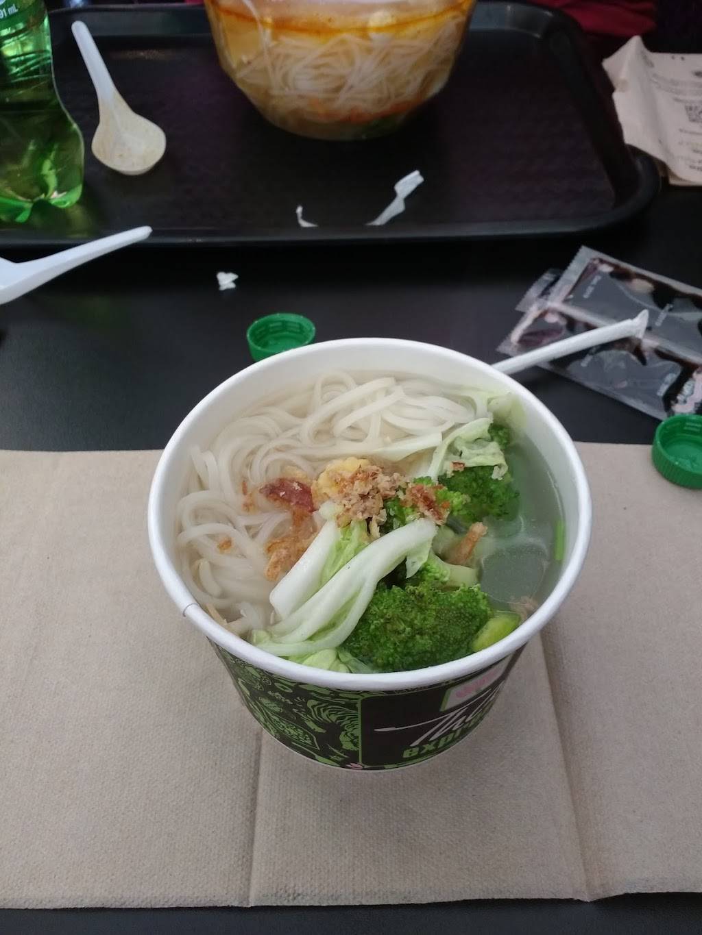 Thai Express | restaurant | 520 Boulevard Saint-Joseph, Drummondville, QC J2C 2B8, Canada | 8198505640 OR +1 819-850-5640