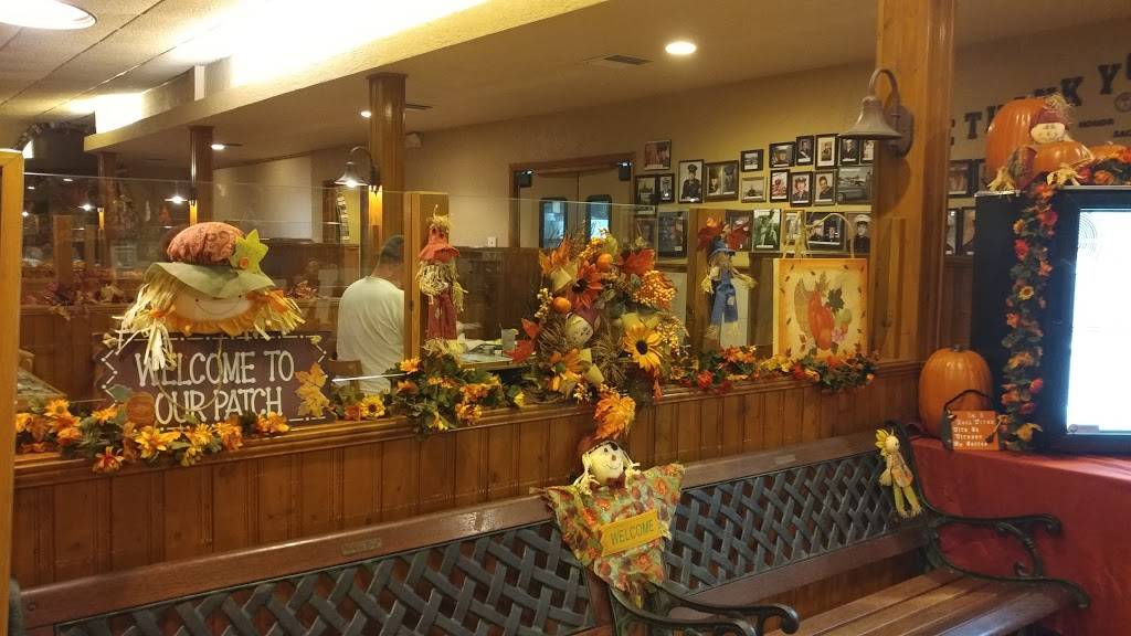 Joes Family Restaurant | restaurant | 911 W Main St, Inverness, FL 34450, USA | 3527261688 OR +1 352-726-1688