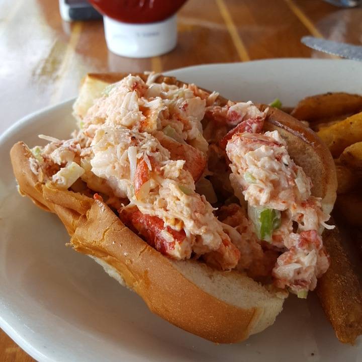 Blue Water Cafe | cafe | 11205 Long Beach Blvd, Beach Haven, NJ 08008, USA | 6092071300 OR +1 609-207-1300