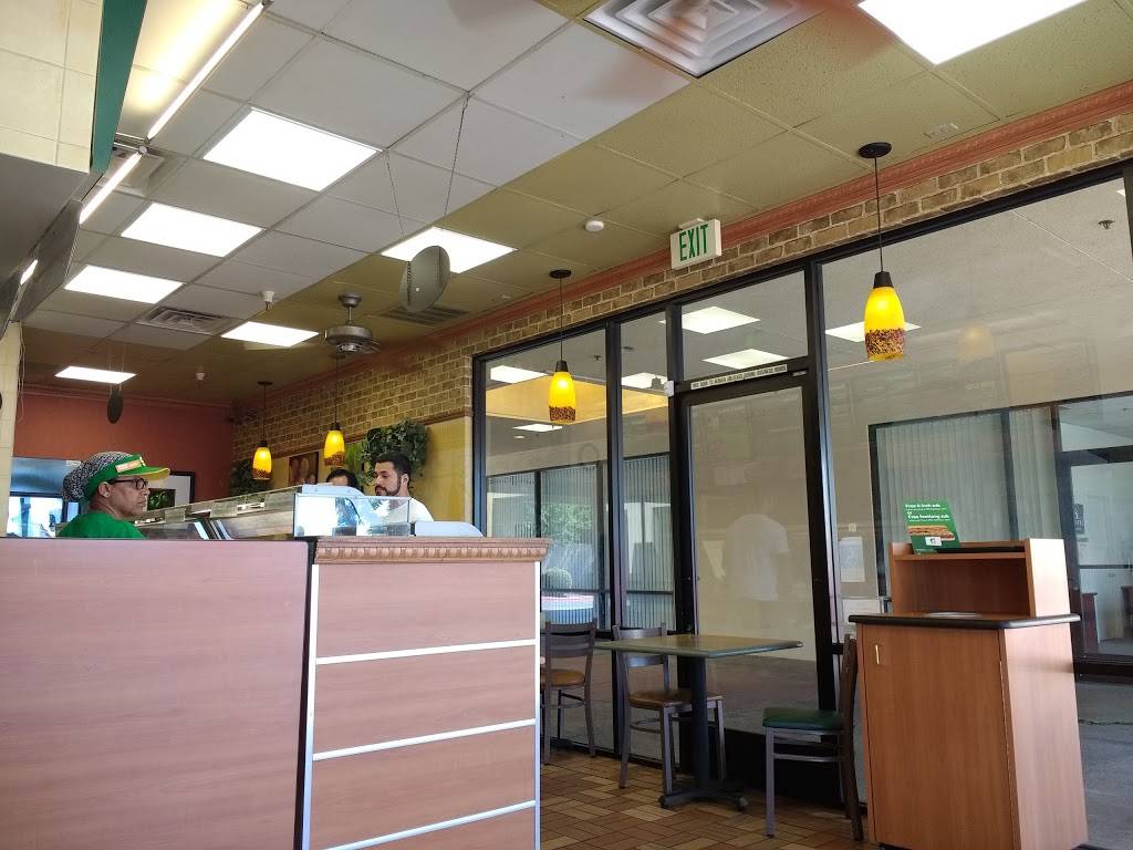 Subway | restaurant | 3121 Yosemite Blvd, Ste A5, Modesto, CA 95354, USA | 2095442688 OR +1 209-544-2688