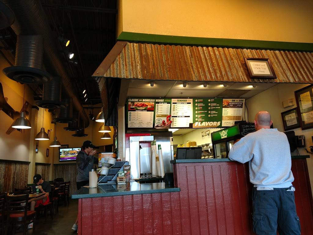 Wingstop | restaurant | 8725 Roswell Rd Ste M, Atlanta, GA 30350, USA | 7706406000 OR +1 770-640-6000