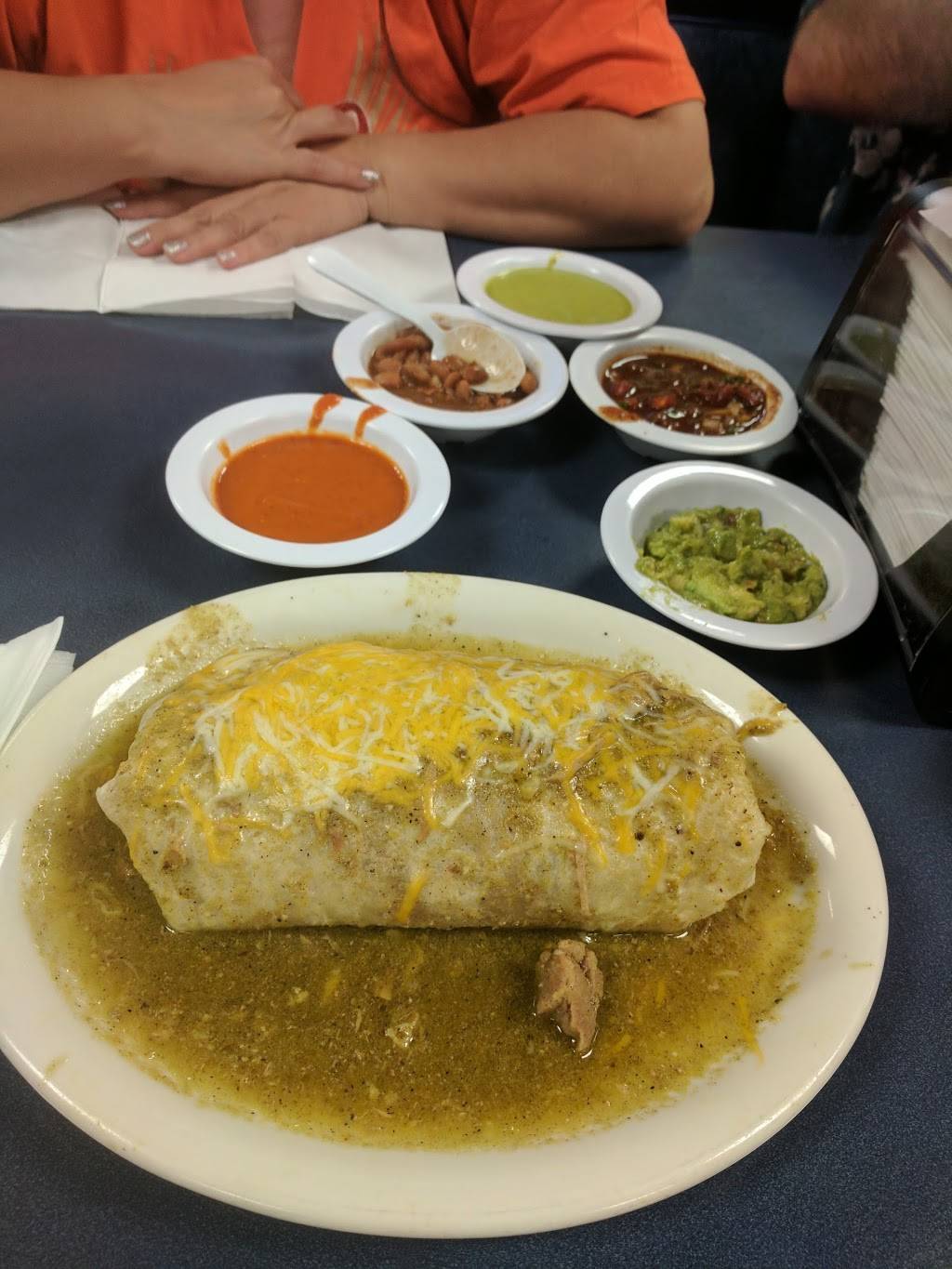 La Tapatia Mexican Grill | restaurant | 17490 Arrow Blvd, Fontana, CA 92335, USA | 9093713010 OR +1 909-371-3010