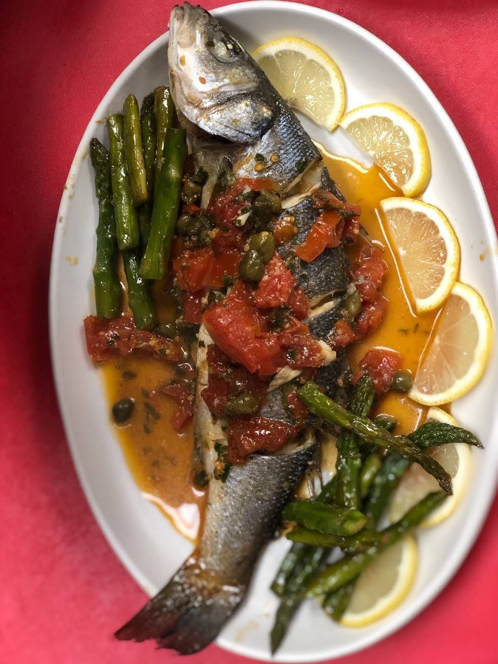 Kalinka Russian Cuisine | restaurant | 1714 Victory Blvd, Glendale, CA 91201, USA | 7472406868 OR +1 747-240-6868