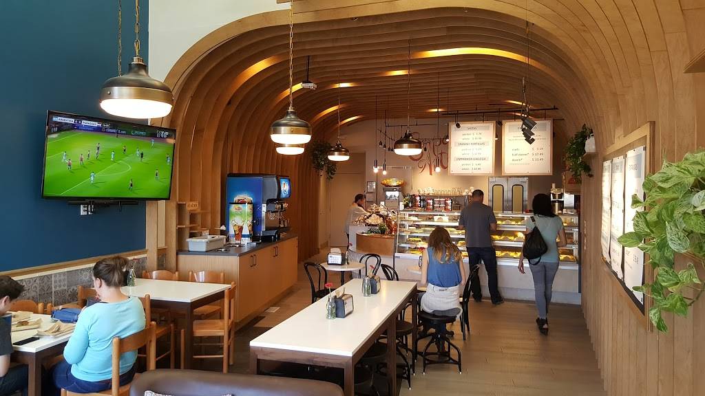 Maria Empanada | cafe | 8000 E Belleview Ave #30, Greenwood Village, CO 80111, USA | 3032219013 OR +1 303-221-9013