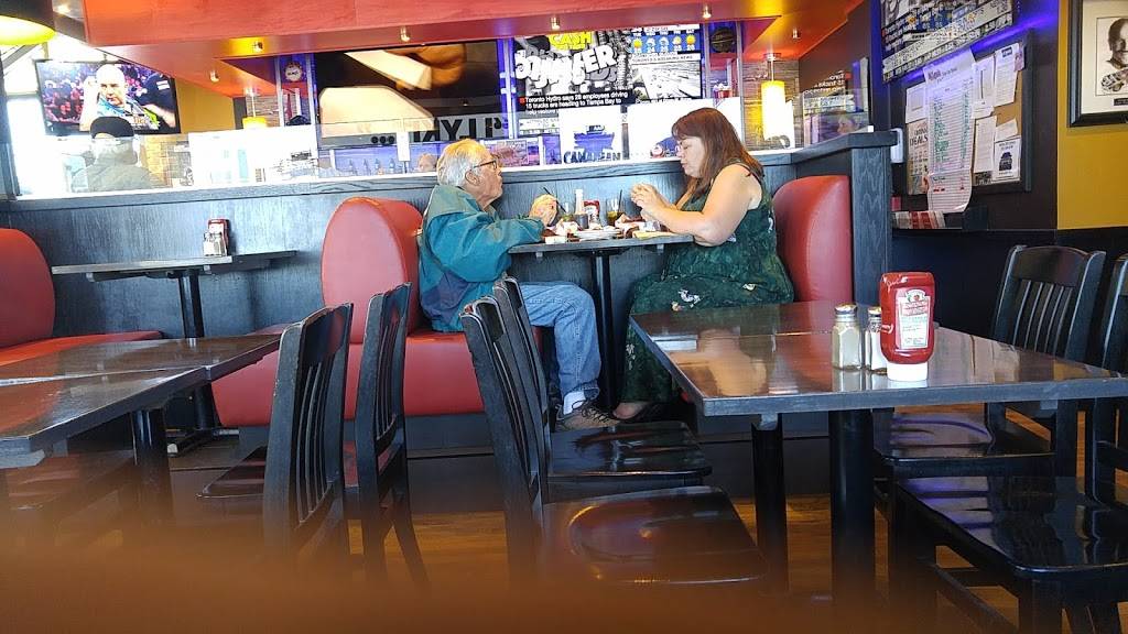 St. Louis Bar & Grill | restaurant | 408 Dunlop St W Unit 1, Barrie, ON L4N 1C2, Canada | 7057374989 OR +1 705-737-4989