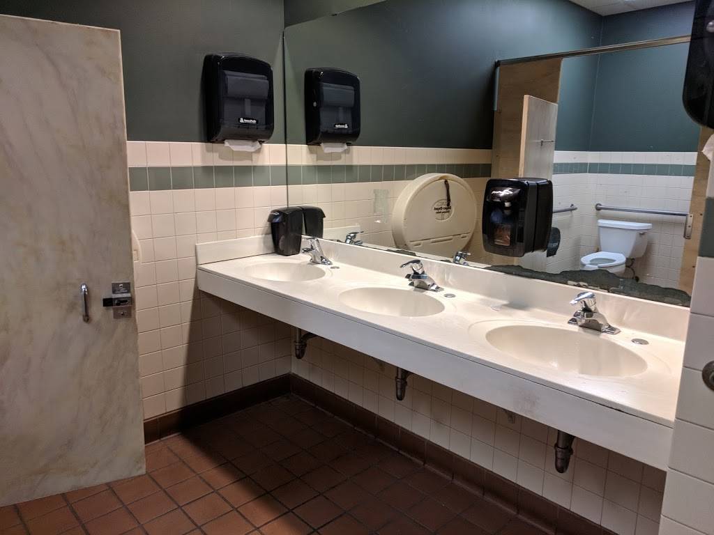 Daniels Restaurant | restaurant | 504 Mantorville Ave S, Kasson, MN 55944, USA | 5076347775 OR +1 507-634-7775